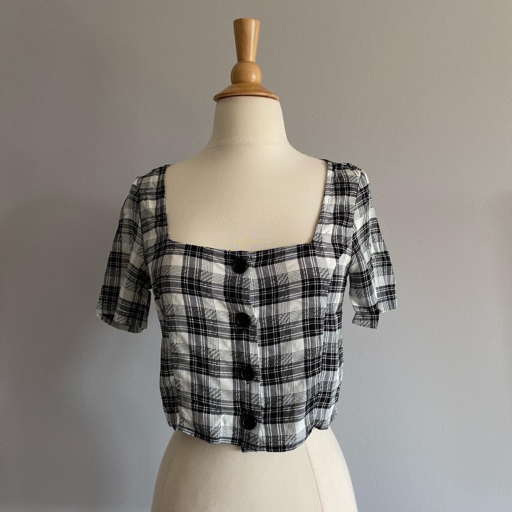 Black and White Plaid Crop Top